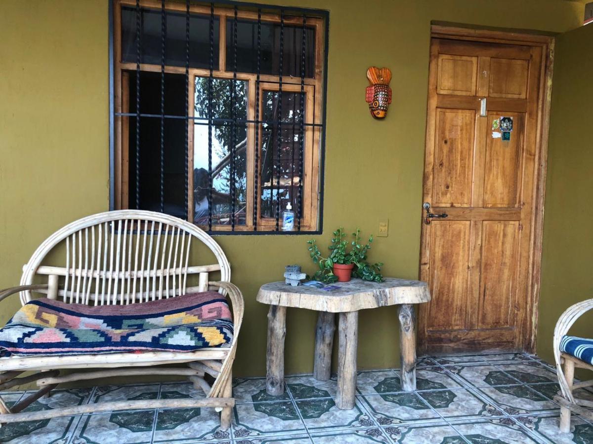 Kawoq Guesthouse 산 페드로 라 라구나 외부 사진